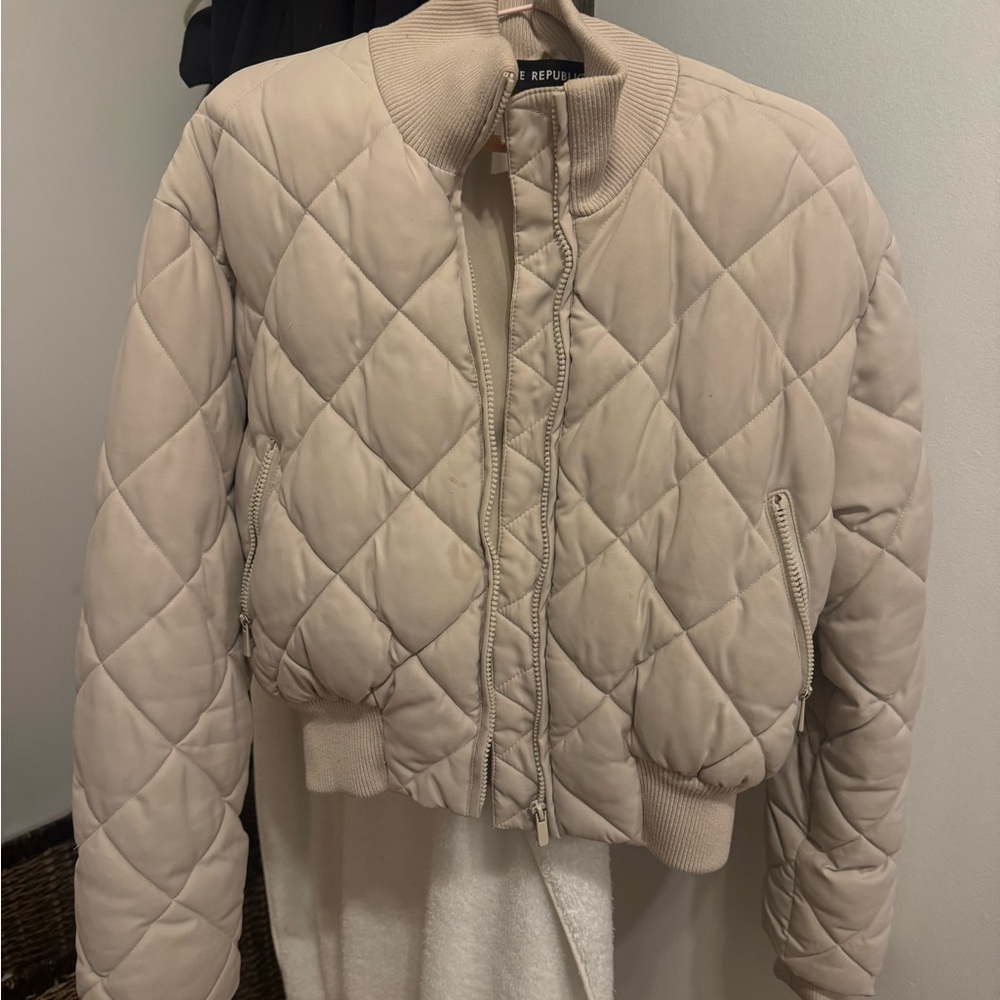 Women's Cream Quilted Jacket